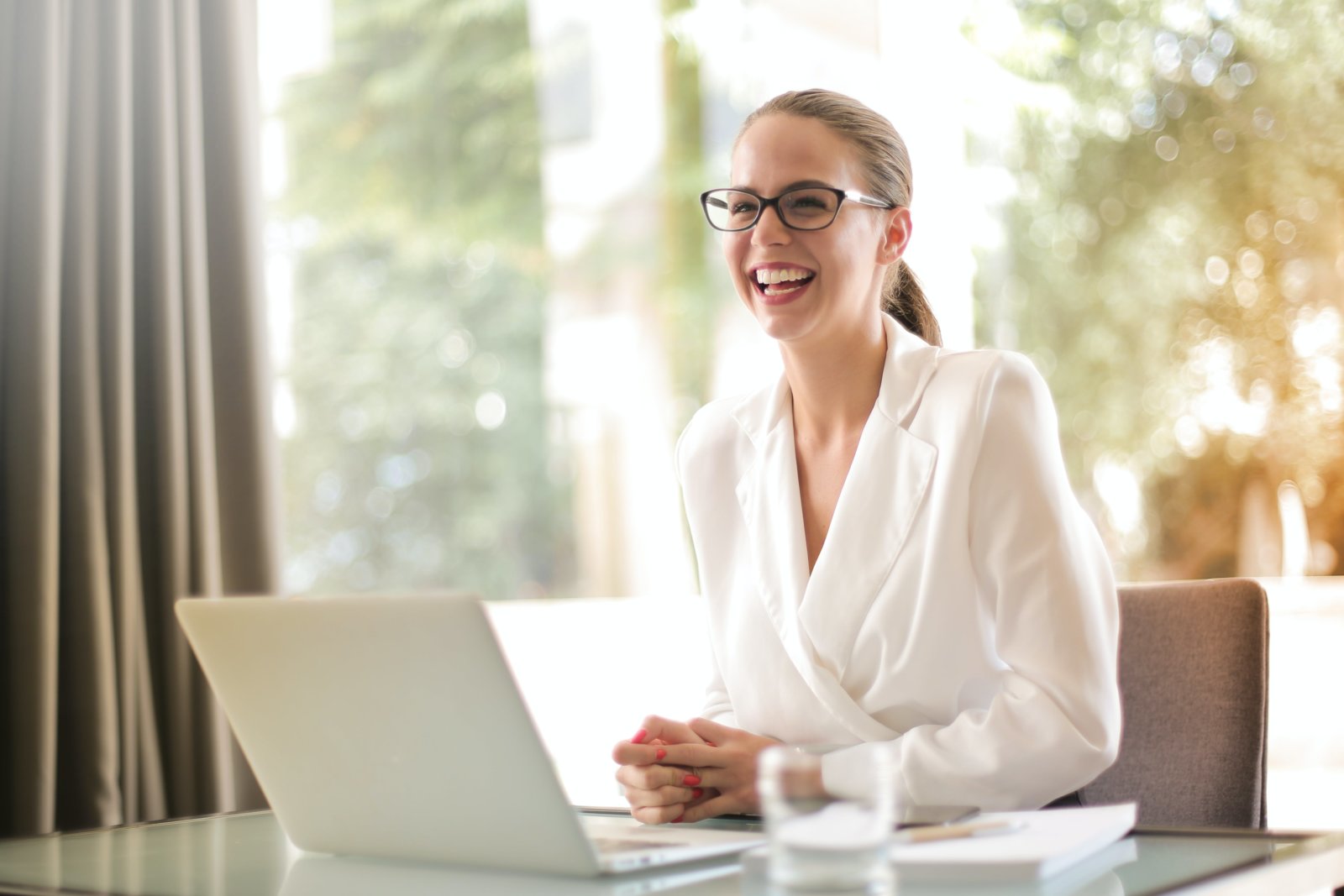 Jeune entreprise innovante (JEI) : les dernières conditions pour bénéficier d’une exonération et/ou d’une réduction d’impôt sont connues ! (Décret 24/05/2024 N°2024-464)